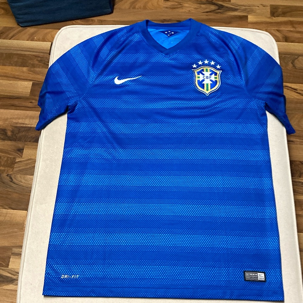 Nike Brasil soccer jersey 2014 world cup men’s size medium